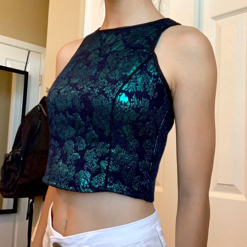 Metallic Cropped Blouse